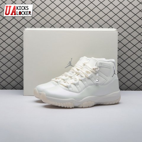 Jordan 11 Retro Pearl Unisex