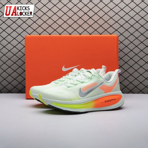 Nike Vomero 18 Barely Green Hyper Crimson HM6803-300 Unisex