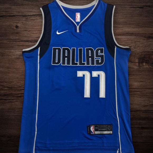 Men's Dallas Mavericks #77 Doncic Jersey in blue